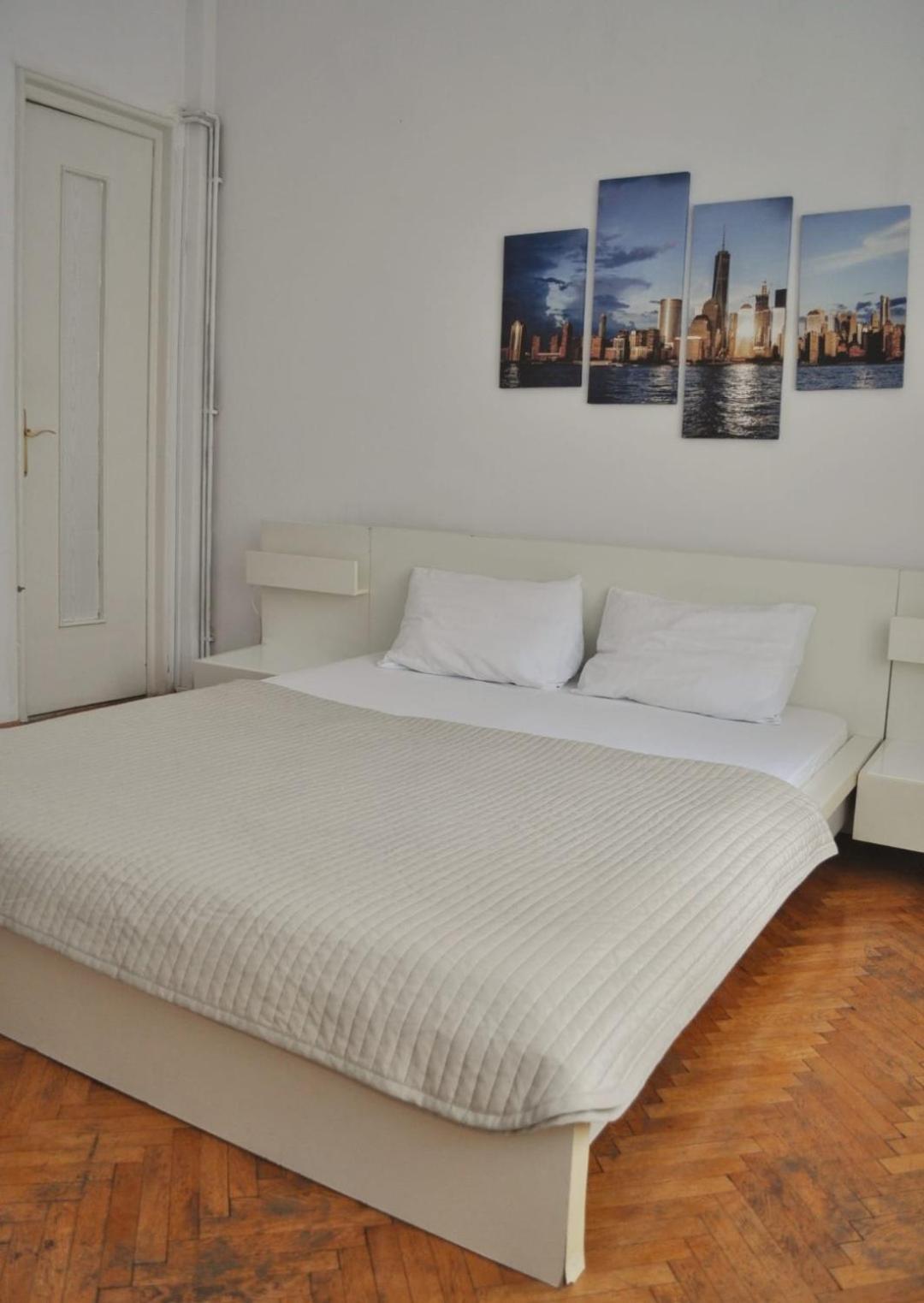 Downtown Apartment Piata Romana Бухарест Екстер'єр фото